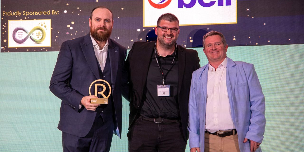 Bell success as company wins Retrofit Academy Contractor Award for second year