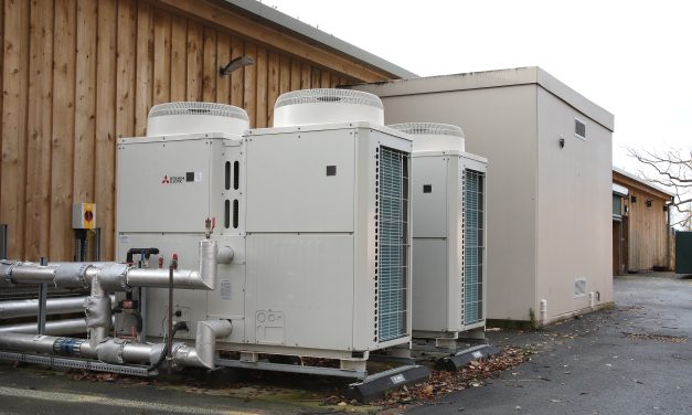 Mitsubishi Electric heat pumps deliver quality sustainable heating to savannah animals at Chester Zoo