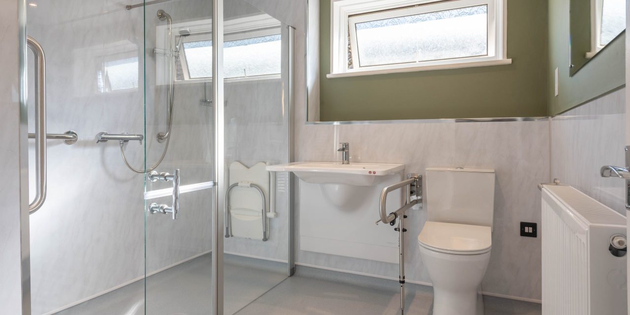 Freefoam Geo-panel® ‘Best Option’ for Adapted Home Bathrooms