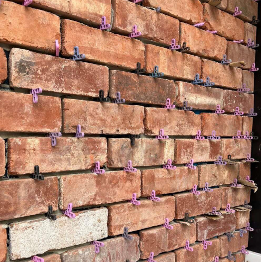 Brick Slips