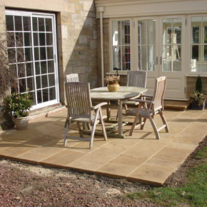 The Rising Demand for Yorkshire Stone Paving and Walling Stone Products