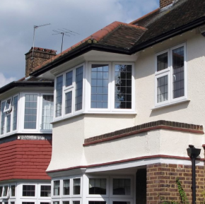 Five Signs It’s Time to Replace the Windows in Your Home