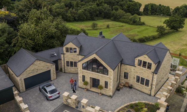 Fantastic CUPA PIZARRAS HEAVY 3 slate for South Yorkshire property project