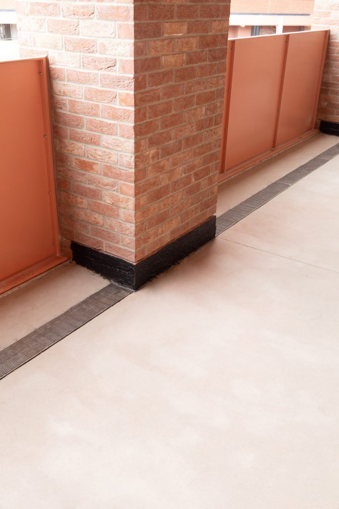 AWMS: Wade Linear Drainage from Alumasc - design and performance combined 2 AWMS Wade